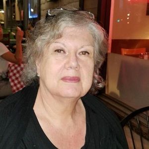 Meet your Posher, Mirtha